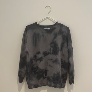 Tie dye crew neck